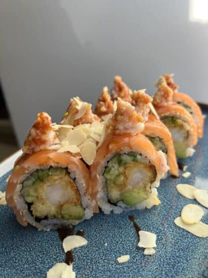 California Gold EBI/Łosoś +Sałatka Krab 8szt.